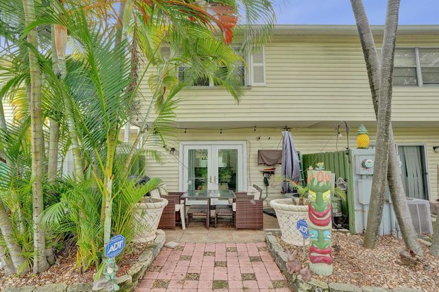 147 SW 3rd Street, Pompano Beach, FL 33060