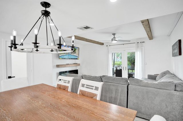 147 SW 3rd Street, Pompano Beach, FL 33060
