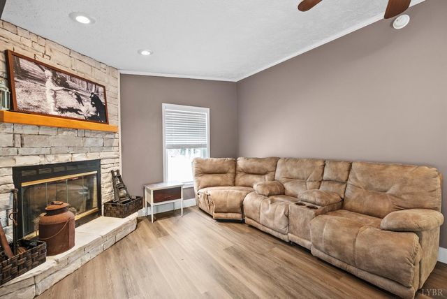 426 S Main Street, Amherst, VA 24521