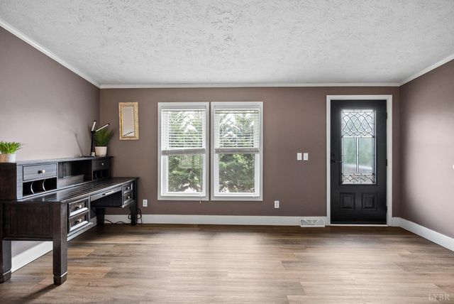 426 S Main Street, Amherst, VA 24521