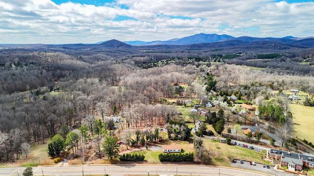 426 S Main Street, Amherst, VA 24521