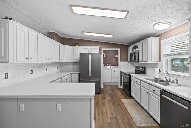 426 S Main Street, Amherst, VA 24521