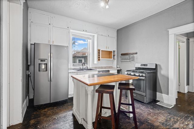 3021 S PORTER AVE, Ogden, UT 84403