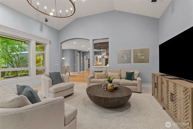 5370 228th Avenue SE, Issaquah, WA 98029