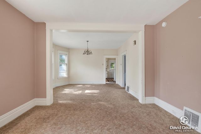 180 W 18th Street, Holland City, MI 49423