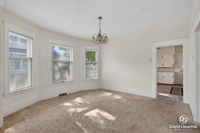 180 W 18th Street, Holland City, MI 49423
