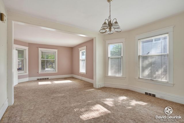180 W 18th Street, Holland City, MI 49423