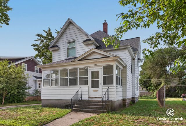 180 W 18th Street, Holland City, MI 49423
