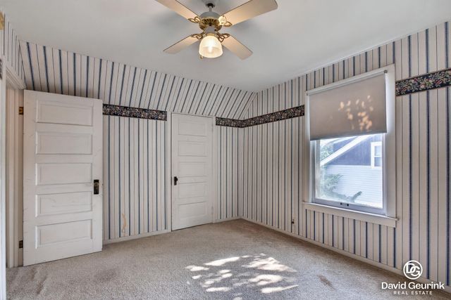 180 W 18th Street, Holland City, MI 49423