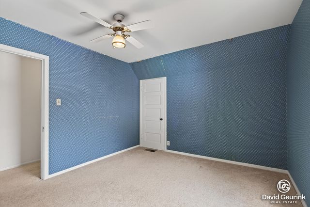 180 W 18th Street, Holland City, MI 49423