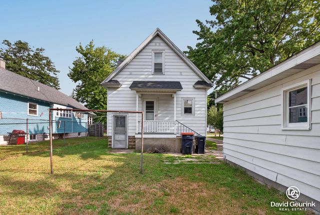 180 W 18th Street, Holland City, MI 49423
