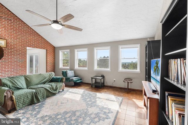 770 YELLOW HILL RD, Biglerville, PA 17307