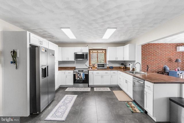 770 YELLOW HILL RD, Biglerville, PA 17307