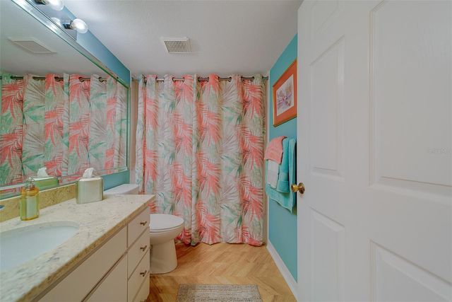 2019 UTOPIAN DRIVE W 204, Clearwater, FL 33763