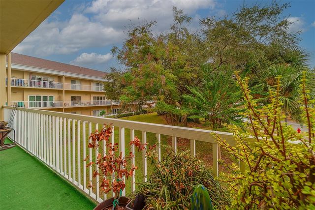 2019 UTOPIAN DRIVE W 204, Clearwater, FL 33763