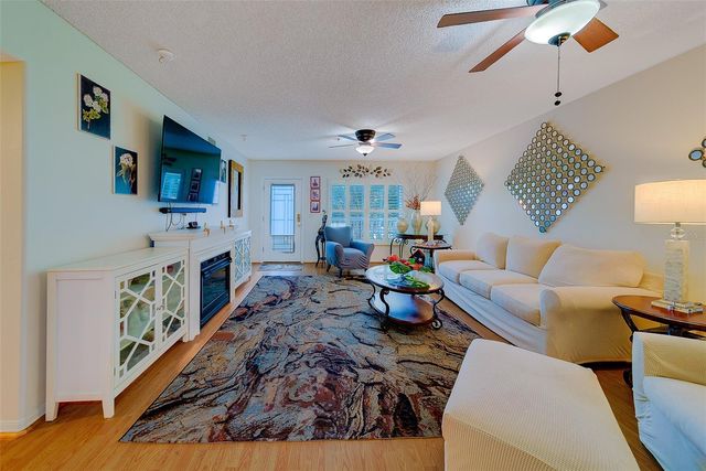 2019 UTOPIAN DRIVE W 204, Clearwater, FL 33763