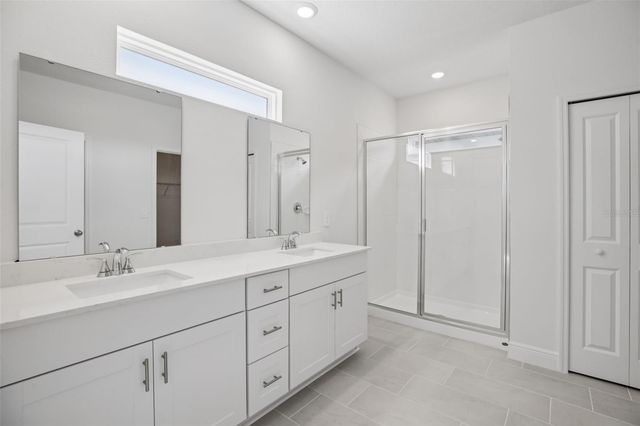 2253 HEN ROADS, Minneola, FL 34715