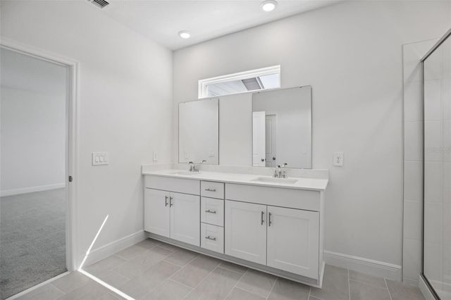 2253 HEN ROADS, Minneola, FL 34715