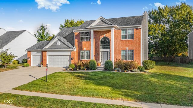 516 Viburnum Run, Westfield, IN 46074