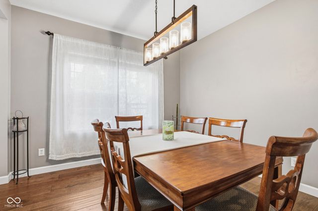 516 Viburnum Run, Westfield, IN 46074