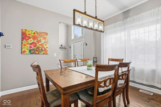 516 Viburnum Run, Westfield, IN 46074