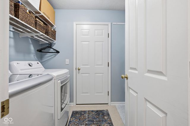 516 Viburnum Run, Westfield, IN 46074