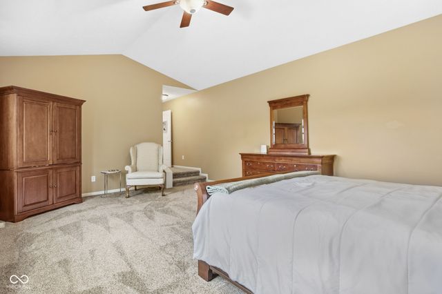 516 Viburnum Run, Westfield, IN 46074