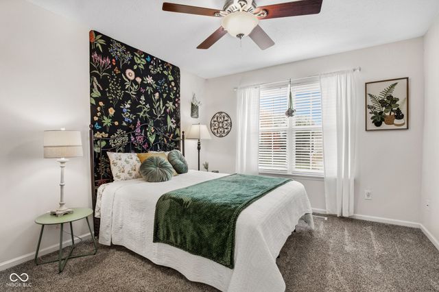 516 Viburnum Run, Westfield, IN 46074