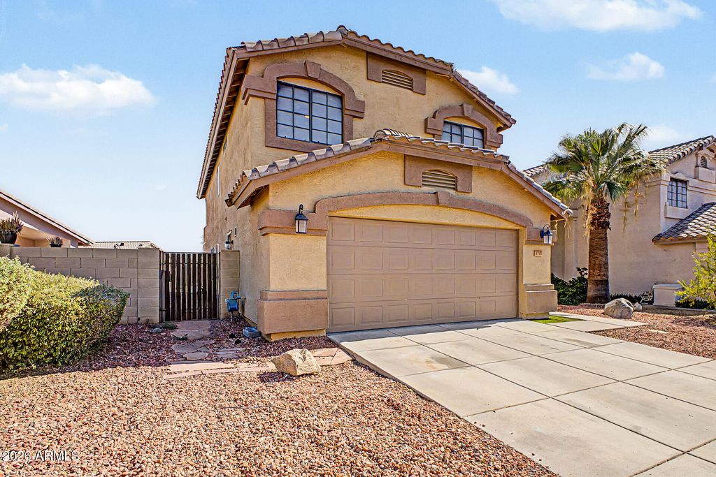 3721 W RUNION Drive, Glendale, AZ 85308 — photo 4