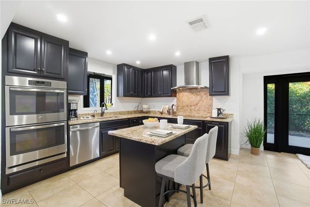 11661 Palomino LN, Fort Myers, FL 33912