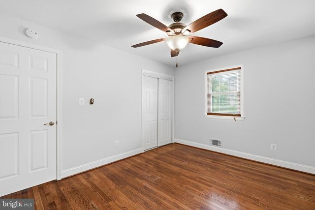 1719 MELBOURNE DR, Mclean, VA 22101