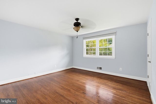 1719 MELBOURNE DR, Mclean, VA 22101
