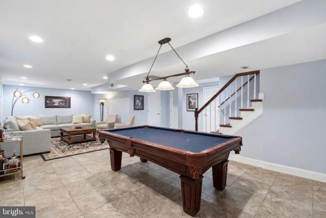 1719 MELBOURNE DR, Mclean, VA 22101