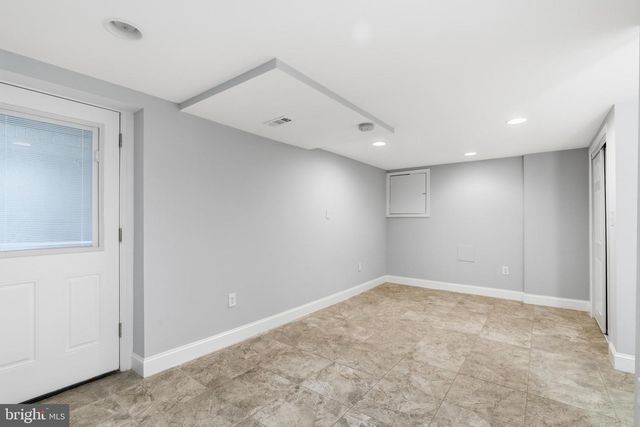1719 MELBOURNE DR, Mclean, VA 22101