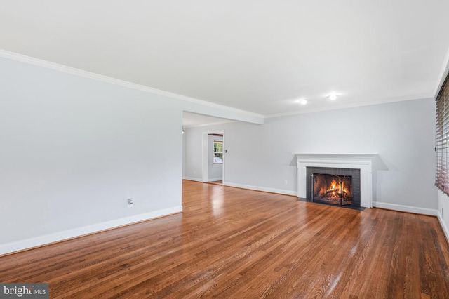 1719 MELBOURNE DR, Mclean, VA 22101
