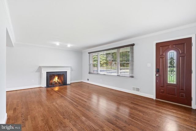 1719 MELBOURNE DR, Mclean, VA 22101