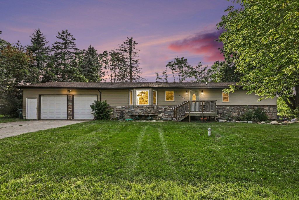 4704 Rohr Road, Independence Twp, MI 48359