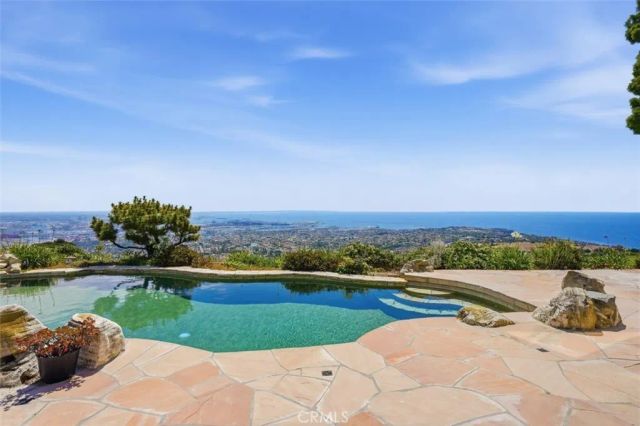 3433 Newridge Drive, Rancho Palos Verdes, CA 90275