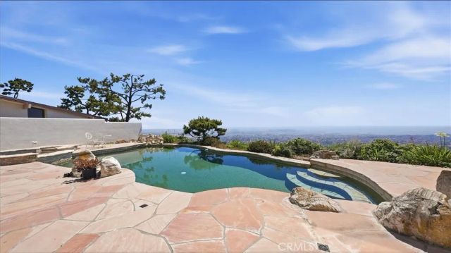 3433 Newridge Drive, Rancho Palos Verdes, CA 90275