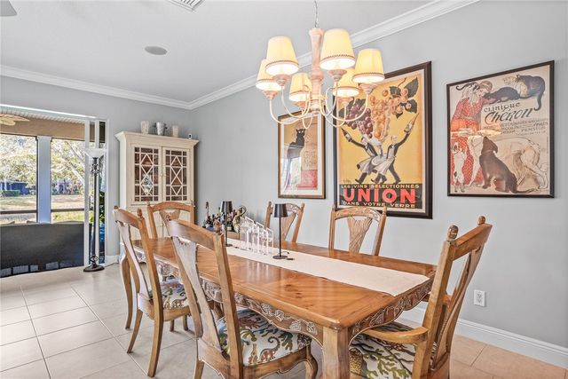 224 Oak Hammock Circle SW, Vero Beach, FL 32962