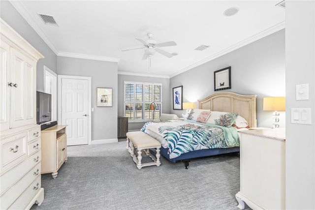 224 Oak Hammock Circle SW, Vero Beach, FL 32962