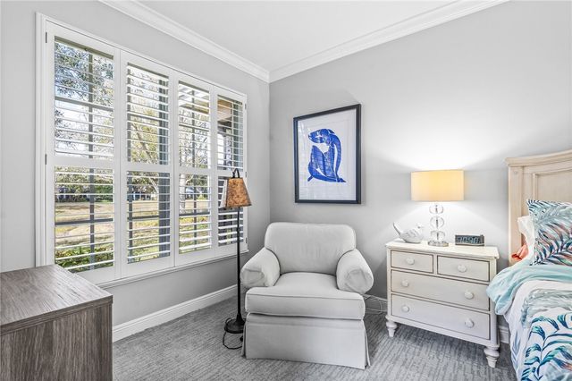 224 Oak Hammock Circle SW, Vero Beach, FL 32962