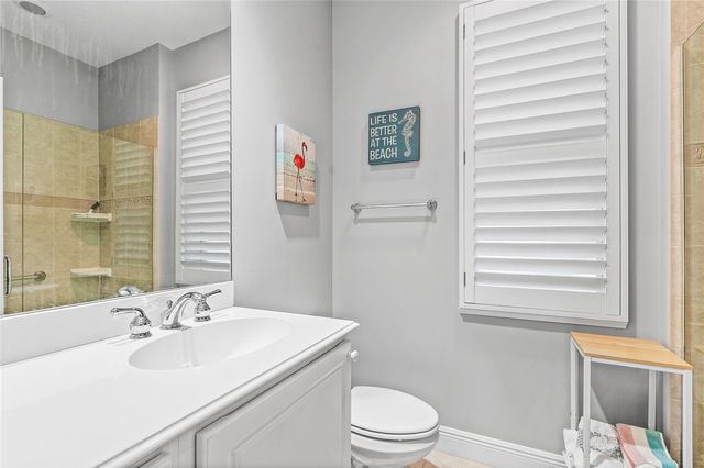 224 Oak Hammock Circle SW, Vero Beach, FL 32962