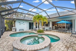224 Oak Hammock Circle SW, Vero Beach, FL 32962