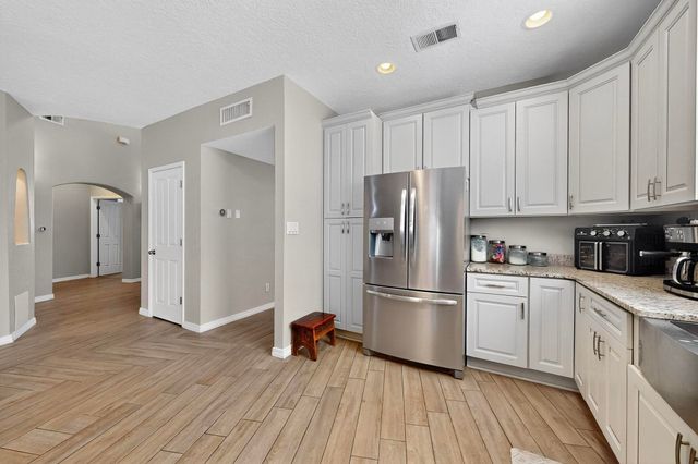 3546 Newcastle Drive SE, Rio Rancho, NM 87124