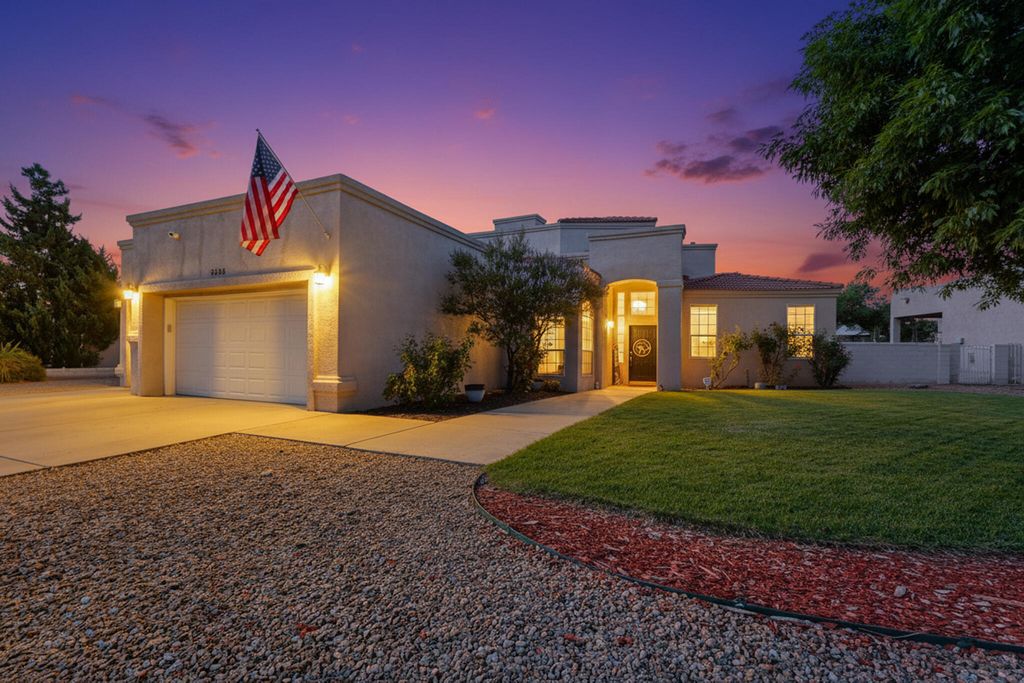 3546 Newcastle Drive SE, Rio Rancho, NM 87124