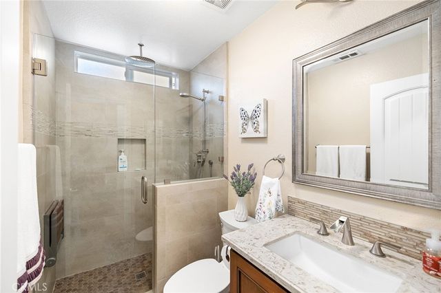45861 Camino Rubi, Temecula, CA 92592