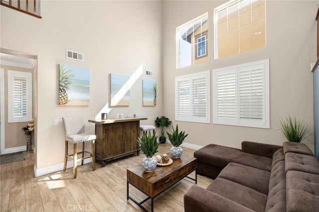45861 Camino Rubi, Temecula, CA 92592