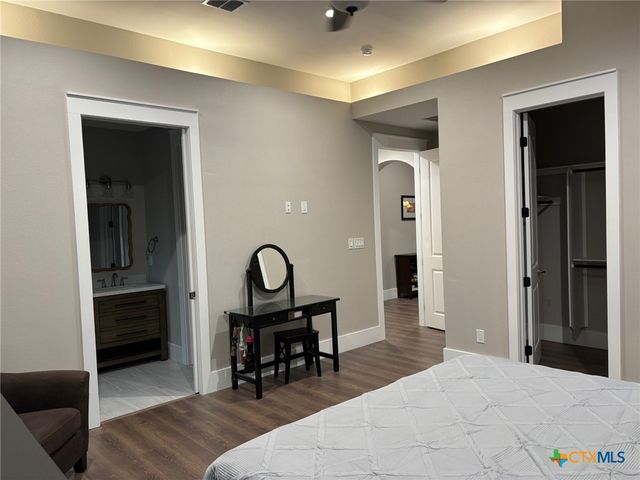 1 Stepping Stone Court, Wimberley, TX 78676