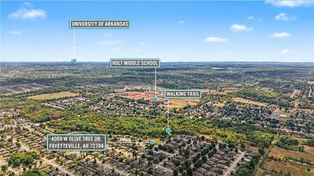 4069 Olive Tree Drive, Fayetteville, AR 72704